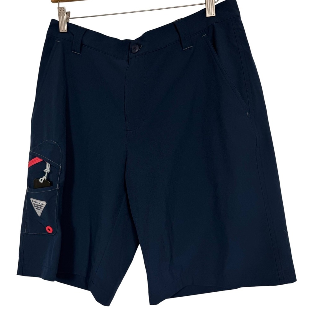Columbia PFG Mens 34 Navy Omni-Shield Stretch Fishing Shorts Bottle Opener